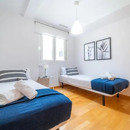 Myflats Luxury Navas Apartment *