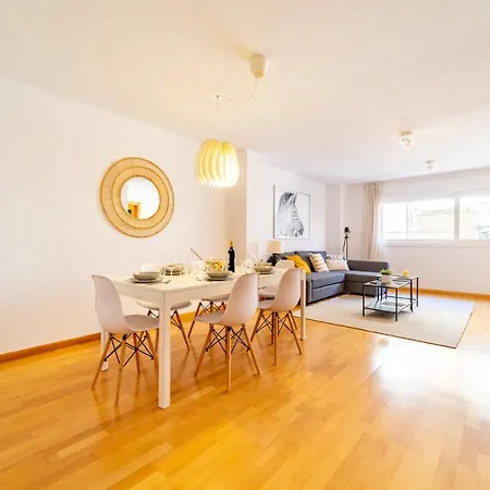 Myflats Luxury Navas Apartment